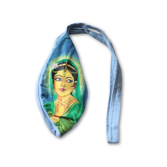 Prayer beads bag "Radharani" with handmade pattern