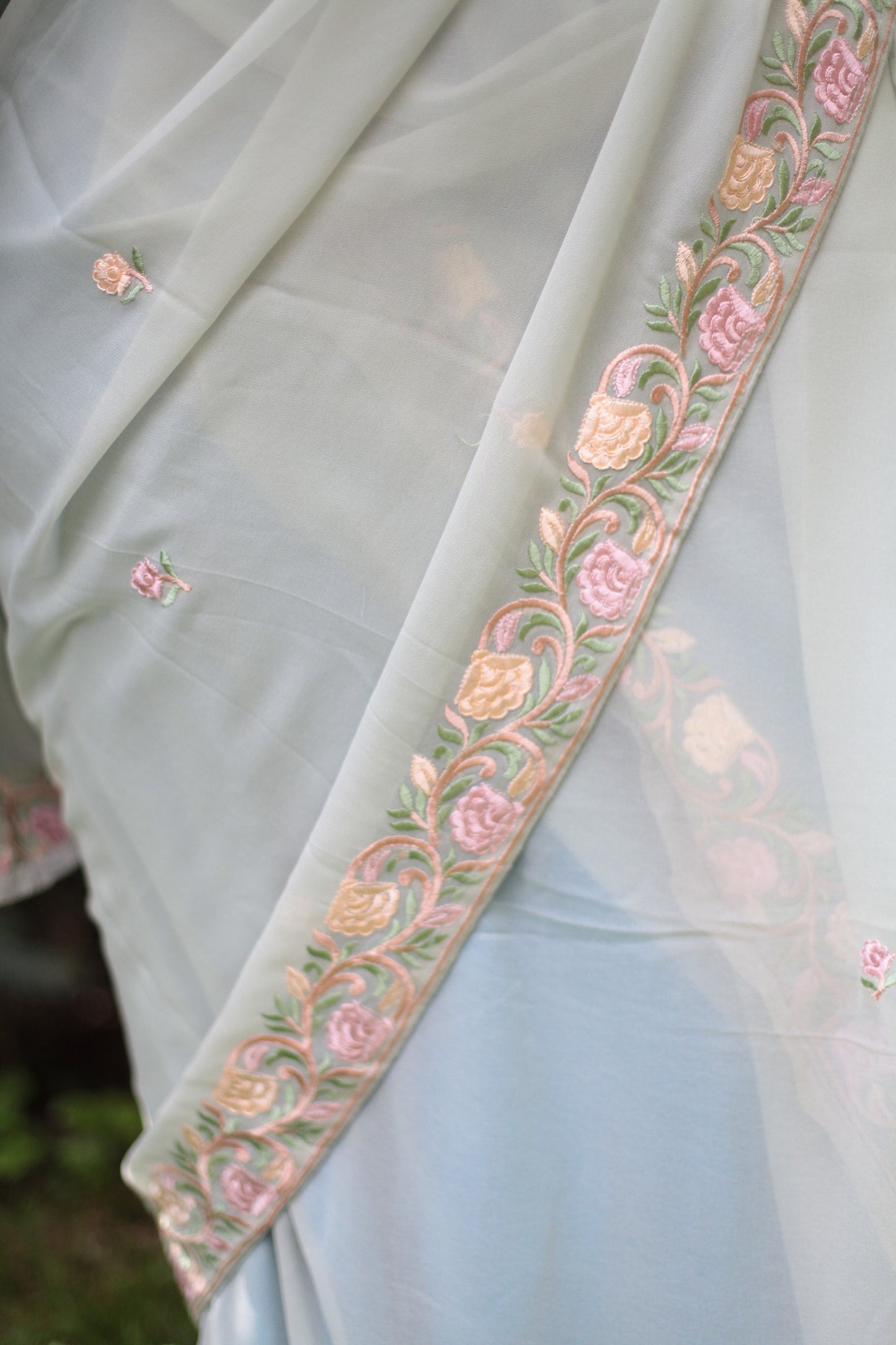 Saris