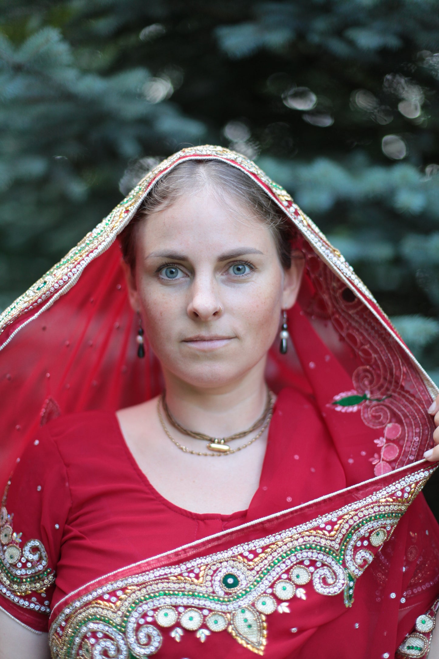 Saris-vestuvinis+čiolis(maikutė)