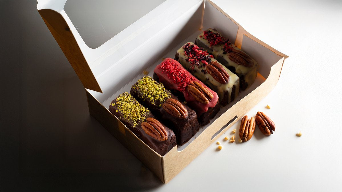 Pea flour candy “LADDU”, 1 pc.