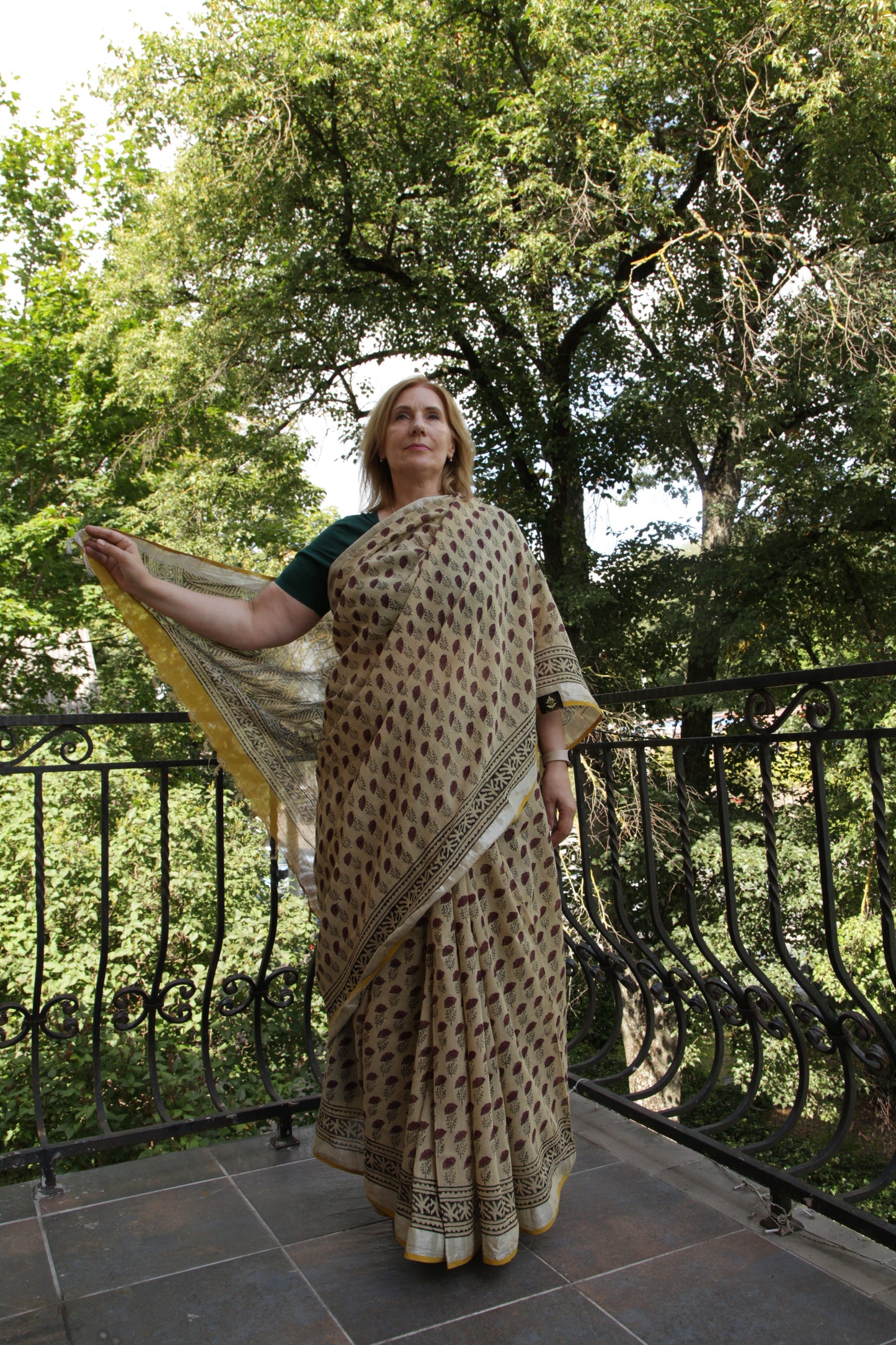 Saree 