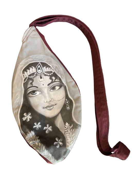 Maldos karoliukų maišelis ,,Radharani", rankų darbo piešiniu